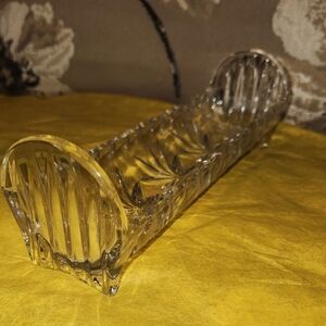 Elegant Crystal Glass Holder